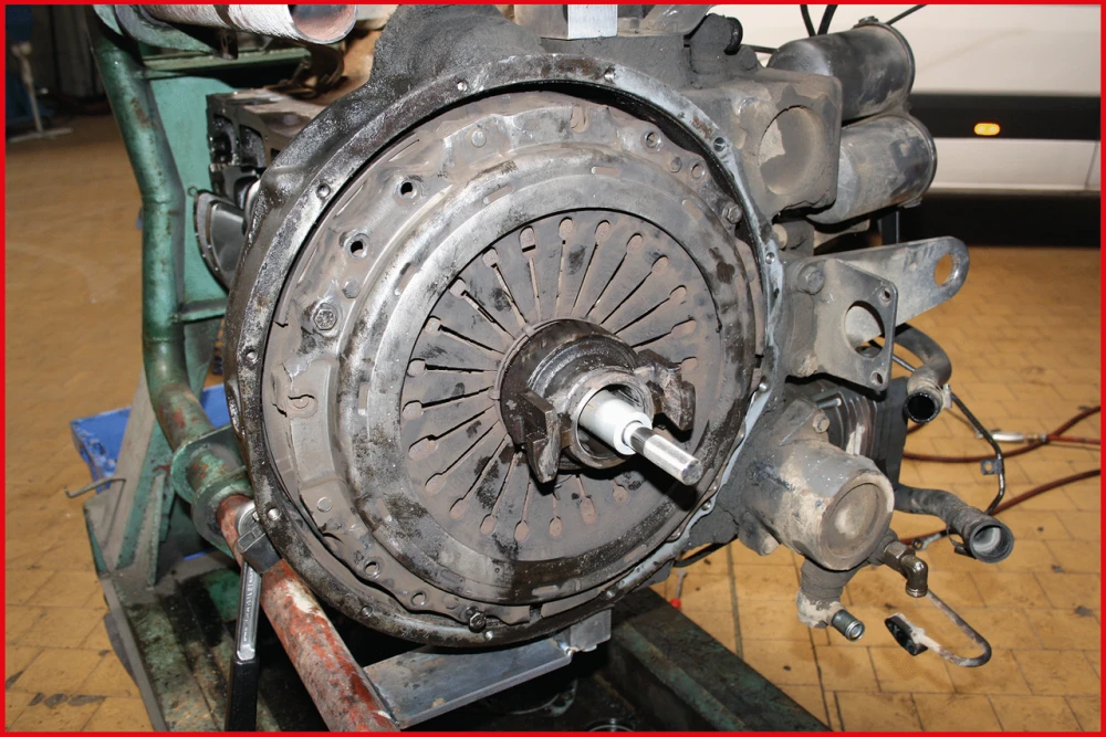 KS Tools NKW Universal-Kupplungs-Zentrier-Werkzeug-Satz, 6-tlg. - 150.2450 15 KS Tools NKW Universal-Kupplungs-Zentrier-Werkzeug-Satz, 6-tlg. - 150.2450 – Bild 13