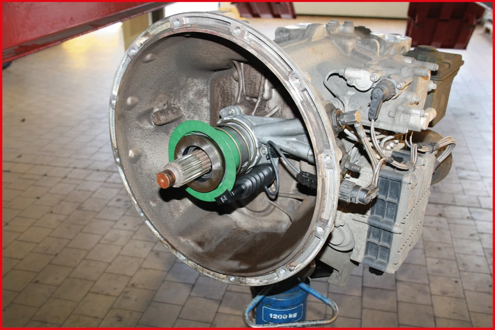 KS Tools NKW Universal-Kupplungs-Zentrier-Werkzeug-Satz, 6-tlg. - 150.2450 17 KS Tools NKW Universal-Kupplungs-Zentrier-Werkzeug-Satz, 6-tlg. - 150.2450 – Bild 15